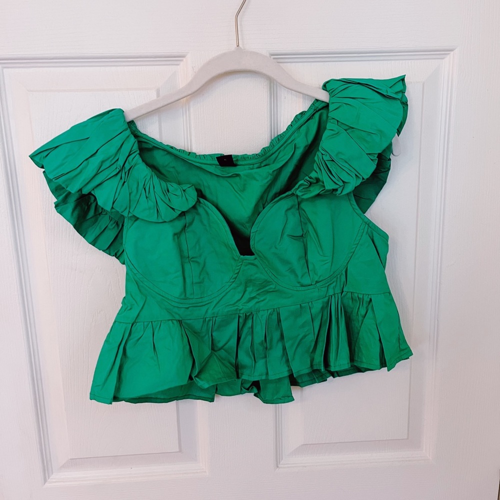 Shein green ruffle trim crop top